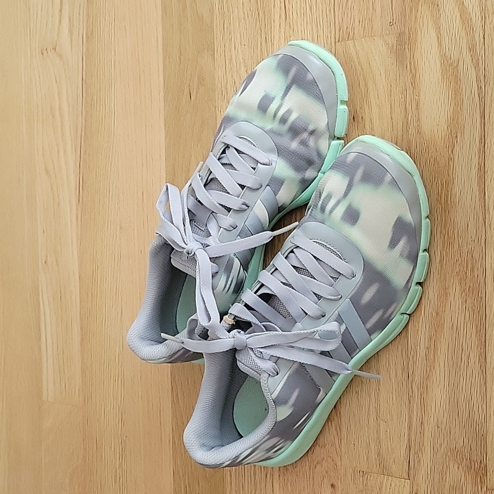 Adidas Womens Sneaker